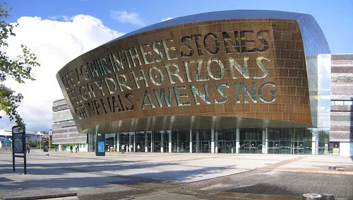 Caerdydd